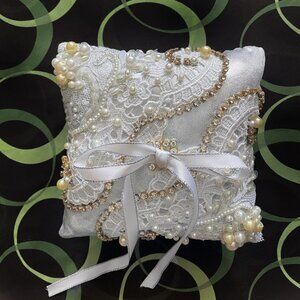 Bridal Wedding Ring Pillow Silver White New Nice